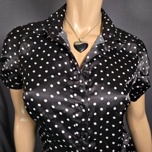Y2K Fitted Satin Blouse Black Polka Dot Button Up Shirt Size S Short Sleeve - Picture 2 of 10